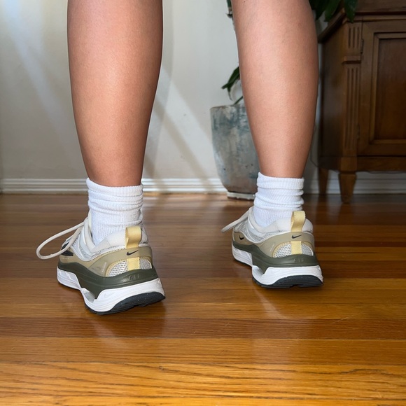 Nike air max bliss' - Picture 5 of 9